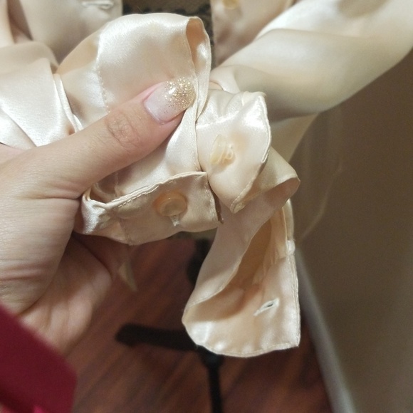 Vintage Silk Peach Colored Blouse - Picture 5 of 6